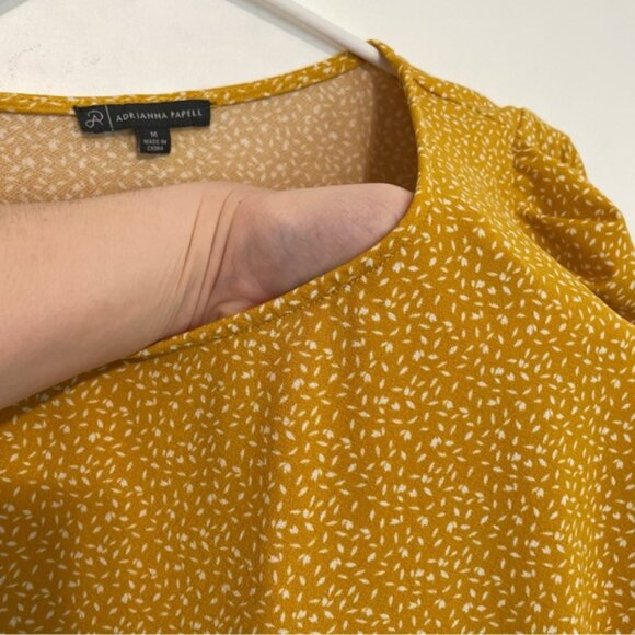 ADRIANNA PAPELL Caterpillar Sleeve 3/4 Sleeve Top Mustard Golden Yellow Printed - Picture 7 of 14